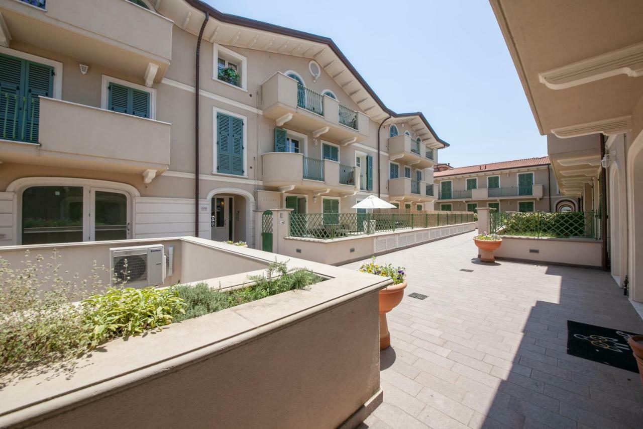 Casajacopo Apartment Лука Екстериор снимка