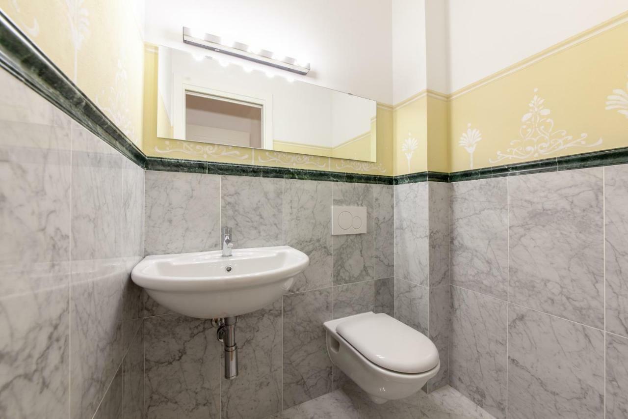 Casajacopo Apartment Лука Екстериор снимка