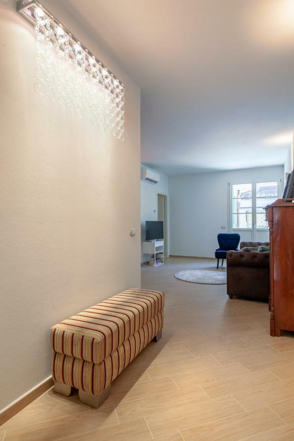 Casajacopo Apartment Лука Екстериор снимка